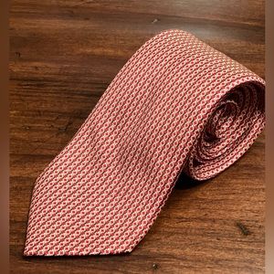 Gorgeous red Brioni Tie